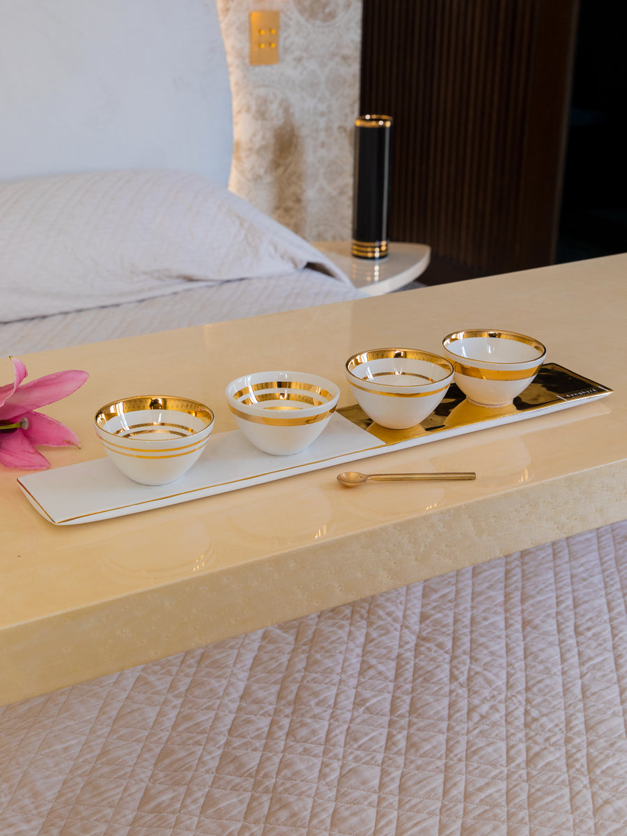 Coffee Cup & Tray 'Aura' set of 4