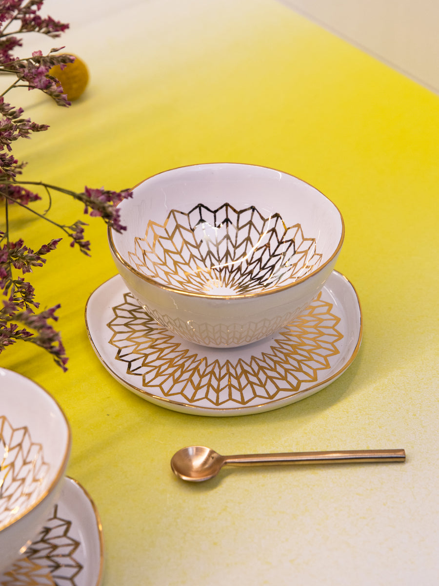 Tea Cup & Saucer 'Aura Deco' set of 2